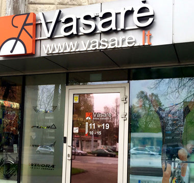 Vasarė dviračių parduotuvėse startavo Quad Lock telefono laikikliai!