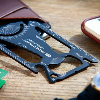Daugiafunkcinis įrankis-kortelė True Utility CARDSMART (30 viename)